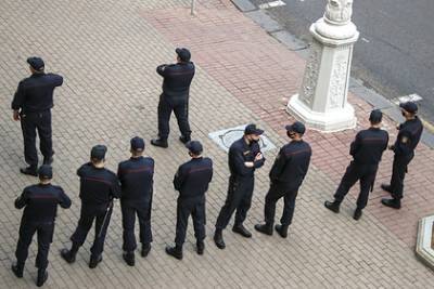 В Минске возобновились столкновения протестующих и полиции