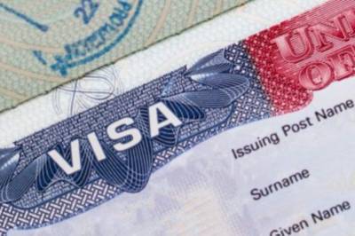 Американское посольство возобновило выдачу виз для студентов из Украины