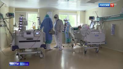 Врачи и медсестры смогли в РФ переломить ситуацию с COVID-19