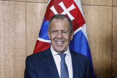Россия готовит зеркальный ответ на высылку дипломатов из Словакии