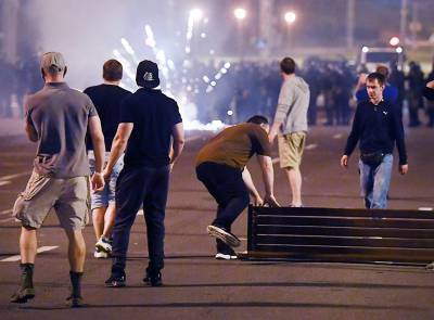 В Бресте при разгоне протестов применили светошумовые гранаты