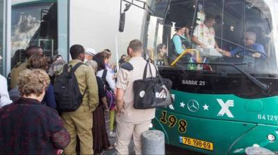 Солдат ЦАХАЛа получил штраф на 120 шекелей в автобусе, контролер отказался его выслушать