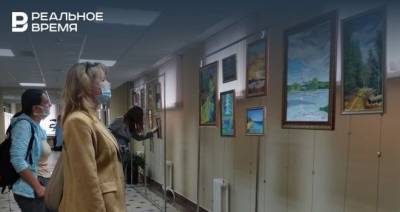 В Верховном суде Татарстана открылась выставка картин судьи в отставке