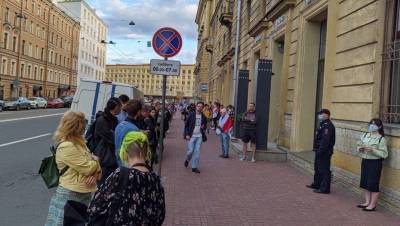 В Петербурге состоялась вторая акция солидарности с белорусами