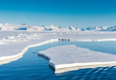 Ученые заявили, что в Арктике за следующие 35 лет растает весь лед