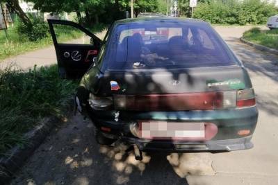 Девушка без прав за рулем легковушки травмировала пассажирку другой машины в Тверской области
