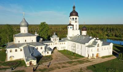 Десять монахов в Псковской области заразились коронавирусом