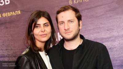 Гигинеишвили и Оболенцева развелись спустя год после свадьбы