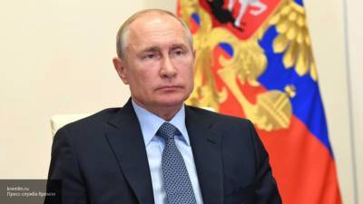 Путин обсудил с кабмином новый учебный год в РФ
