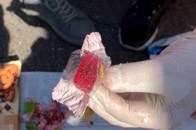 Информация в конфетах: Правоохранители разоблачили сотрудника СБУ и экс-военнослужащего на госизмене