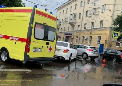 В аварии на Циолковского пострадали два человека