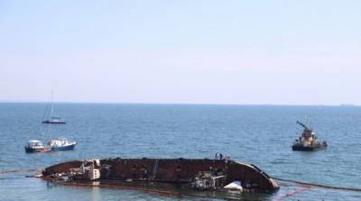 Затонувший танкер в Одессе поднимут бесплатно – Криклий