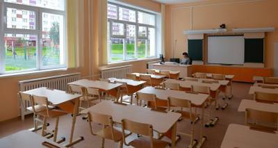 Уроки в школах и вузах России начнутся 1 сентября в обычном режиме, но с масками