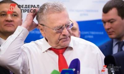 Жириновский собрался в числе первых делать прививку от коронавируса