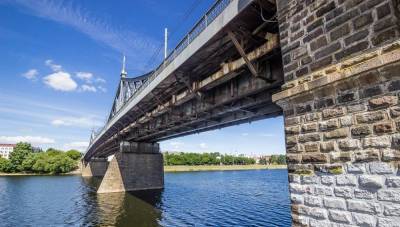 В Твери могут сделать пешеходным Старый мост через Волгу