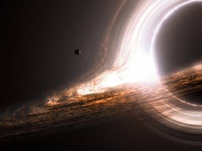 За сутки поглощает одну звезду: астрофизики нашли сверхмассивную черную дыра-«обжору»