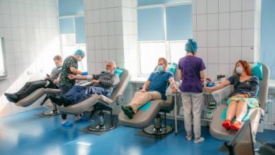 Петербургские больницы всё ещё нуждаются в донорской крови