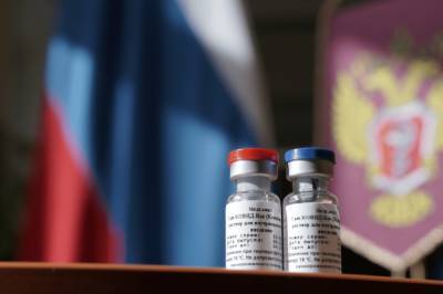 В России зарегистрировали первую в мире вакцину от COVID-19