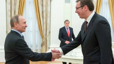 Президент Сербии готов первым привиться российской вакциной от коронавируса