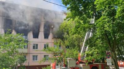 Попов объяснил экономическую невыгодность страховки домов от пожаров