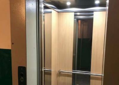 Жители Днепра громят новые лифты: "ради экономии"