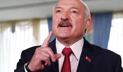 Политолог: «Признав Лукашенко, Россия поставила не на хромую, а на дохлую утку...»