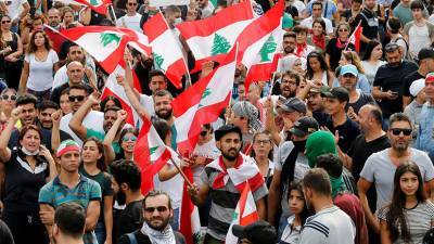 Правительство Ливана подало в отставку из-за массовых протестов