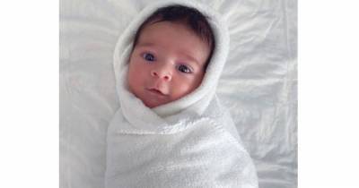 "Девочки, держитесь": Гоар Аветисян показала фото новорожденного сына