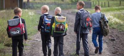 Занятия в школах начнутся 1 сентября в очном формате, заявил глава Минпросвещения РФ