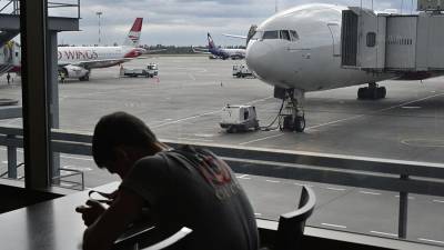 В российских аэропортах выросли цены на авиакеросин