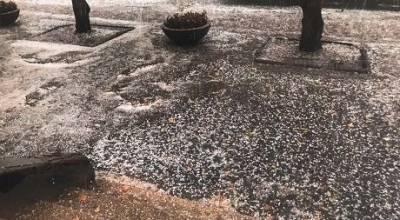Потоп в Днепре: мощный ливень превратил улицы в реки (ВИДЕО)