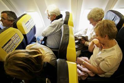 Стюардесса назвала самые безопасные места на борту самолета