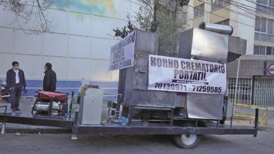 Передвижной крематорий ездит по улицам Ла-Паса