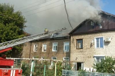 В Астрахани пожарные ликвидировали крупный пожар