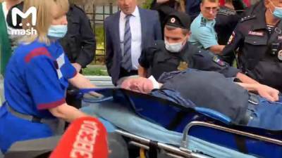 Суд по делу Ефремова перенесли на неделю из-за его госпитализации