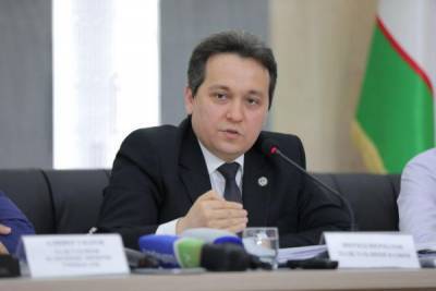 В Узбекистане министр образования заразился коронавирусом