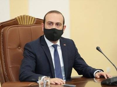 Формальное заседание парламента Армении по принятию к сведению решения о продлении ЧП начнется в 14.00