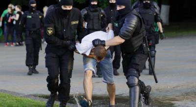 В Беларуси возбуждено 17 уголовных дел по факту нападения на правоохранителей