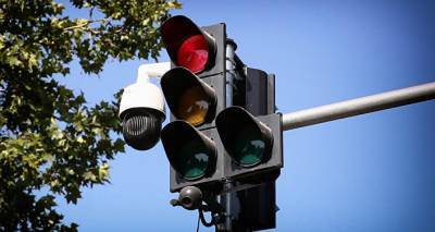Тбилисскими пробками будут управлять "умные" светофоры