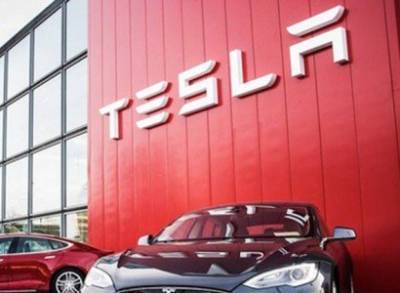 Компания Tesla объявила о сплите своих акций из расчета 5:1