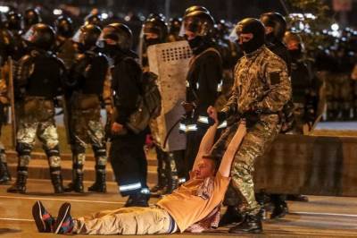 Протесты в Беларуси: стало известно, сколько человек арестовали за сутки