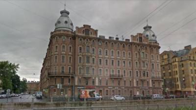 В Петербурге суд оштрафовал жилкомсервис за демонтаж элементов в доме – памятнике