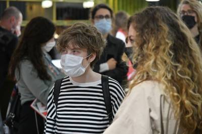 Ученые рассказали, какие маски лучше всего защищают от коронавируса