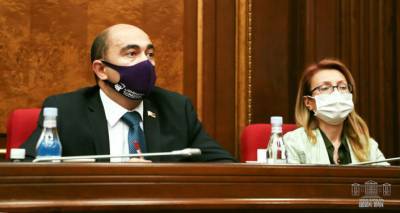 "Просвещенная Армения" предложила отменить ЧП: парламент проголосовал против