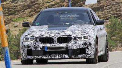BMW M5 получит гибридную и электрическую модификации