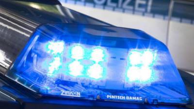 Нижняя Саксония: мужчина до смерти забил жену на глазах у детей