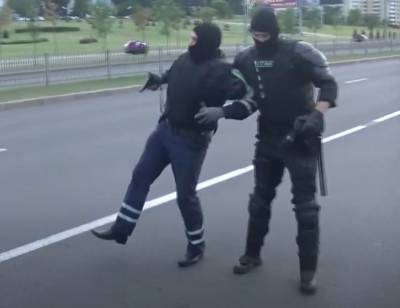 В МВД Белоруссии сообщили о двух наездах на сотрудников ГАИ