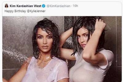 Ким Кардашьян удалила фото с сестрой из душа после насмешек телеведущего