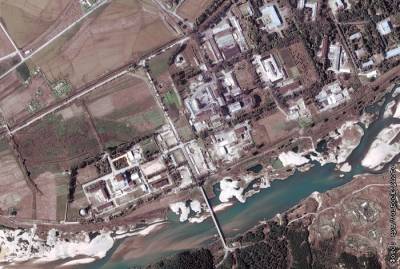Спутниковы снимки показало повреждения ядерного объекта КНДР