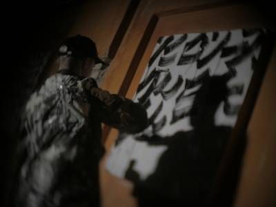 Покрас Лампас устроил «манифест каллиграфутуризма» на Уралмаше в Екатеринбурге